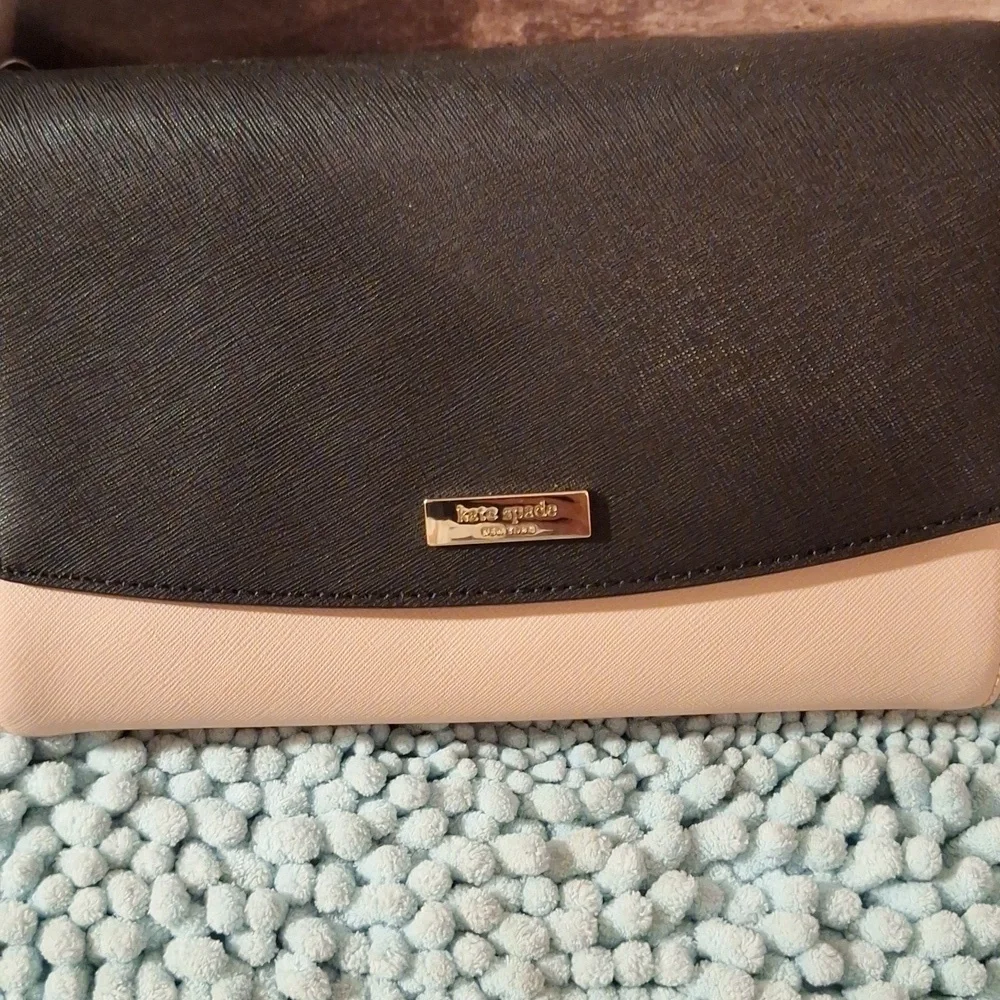 NWT Kate Spade Pink/black Laurel Way Crossbody